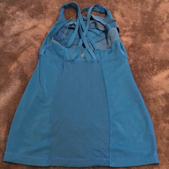 Lululemon top - Picture 2 of 3